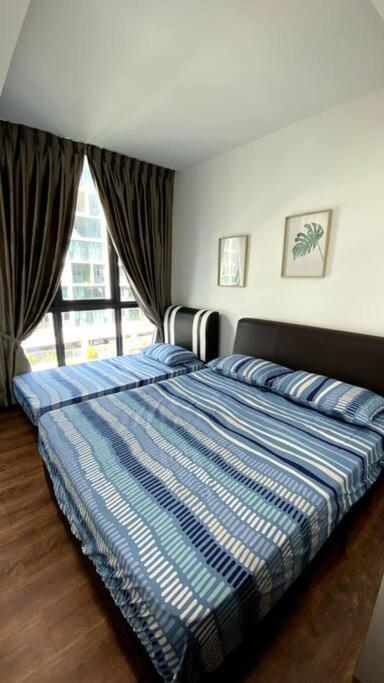 #2.1 Jazz Large Bed Vivacity 3rooms Kuching