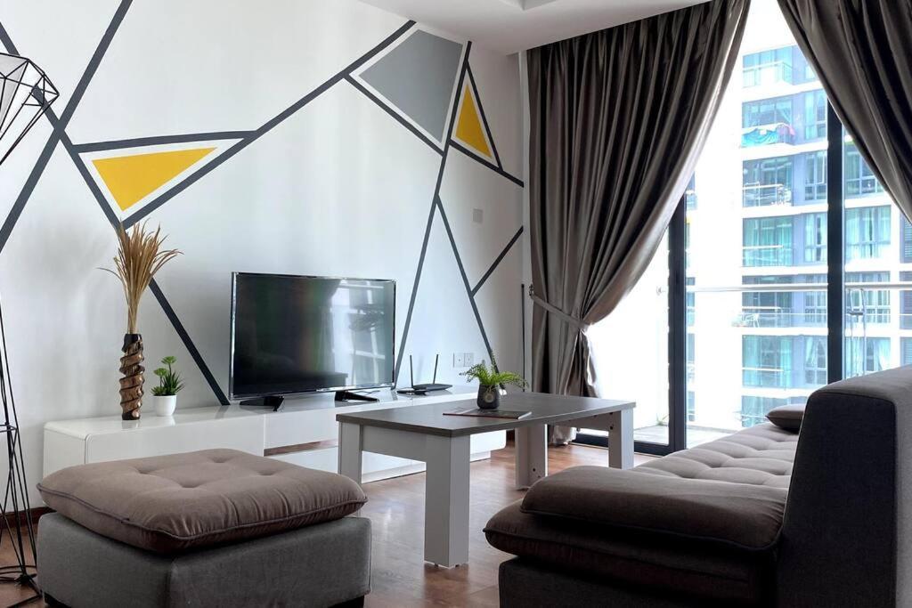 Apartment #2.1 Jazz Large Bed Vivacity 3rooms Kuching